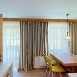 Πανσιόν - Restaurant - Sonnblick