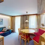 - Restaurant - Sonnblick 게스트하우스