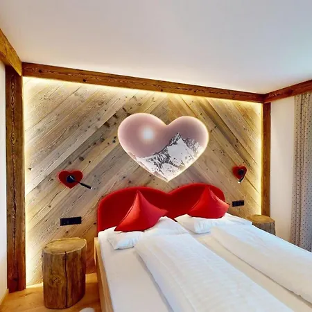 - Restaurant - Sonnblick 3* Heiligenblut