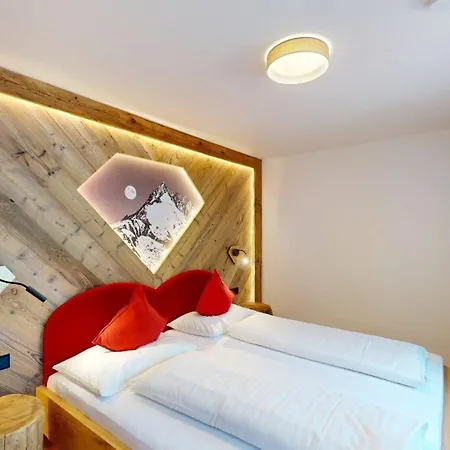 Πανσιόν - Restaurant - Sonnblick 3*