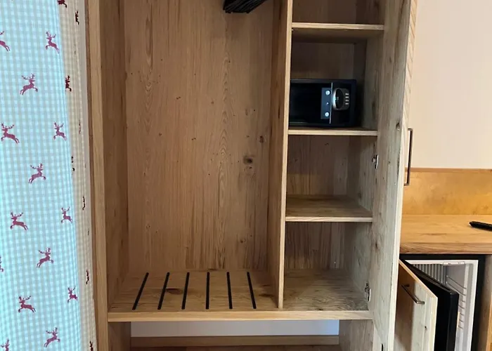 - Restaurant - Sonnblick בית הארחה היליגנבלוט